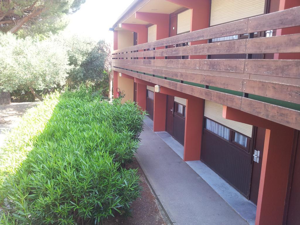 Готель Campanile Perpignan Sud Екстер'єр фото