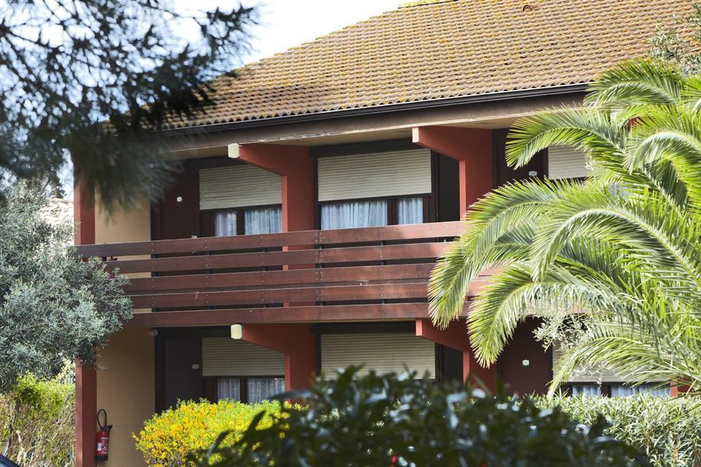 Готель Campanile Perpignan Sud Екстер'єр фото